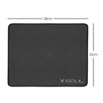 black mouse mat